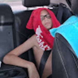 Meet your Posher, Eva